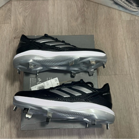 Adidas Adizero PureHustle 3 Women Size 7-9.5 US Softball Metal Cleats IG7134 New - Picture 2 of 12